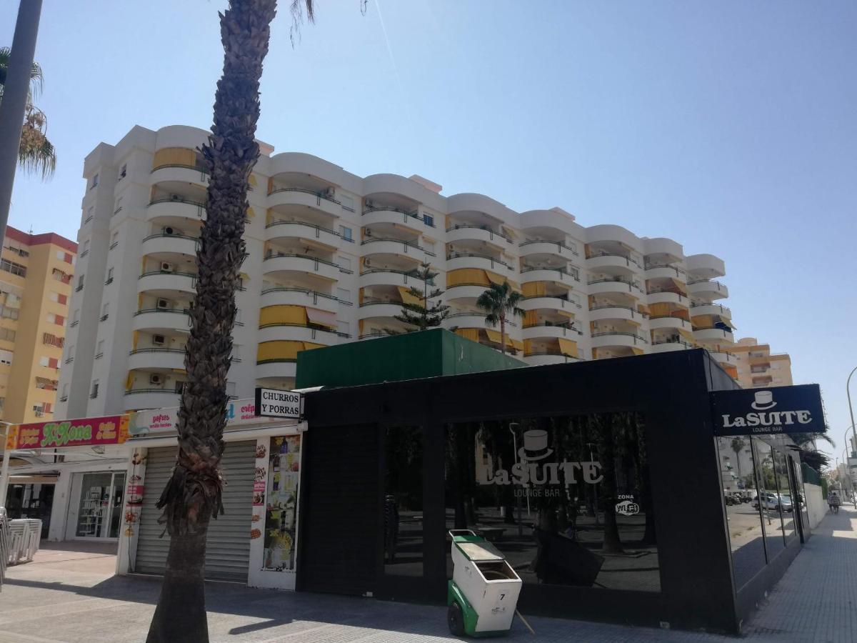 Cancun III Solo Familias Serviplaya Gandía Εξωτερικό φωτογραφία